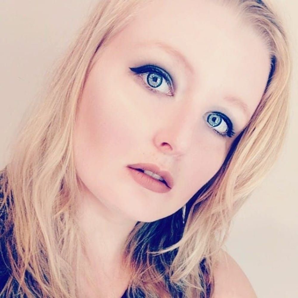 Meet your Posher, Abby